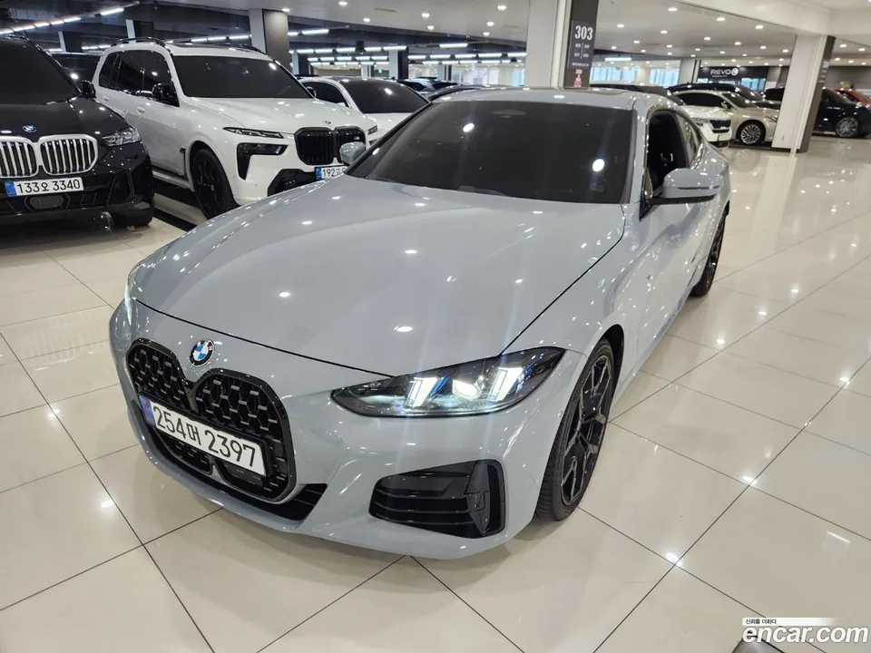 BMW 4 Series 420i M 2025 — фото 1, купить с доставкой в Москву