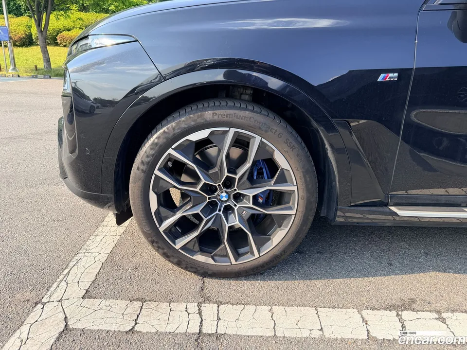 BMW X7 xDrive 40i M 7 2025 — миниатюра 5