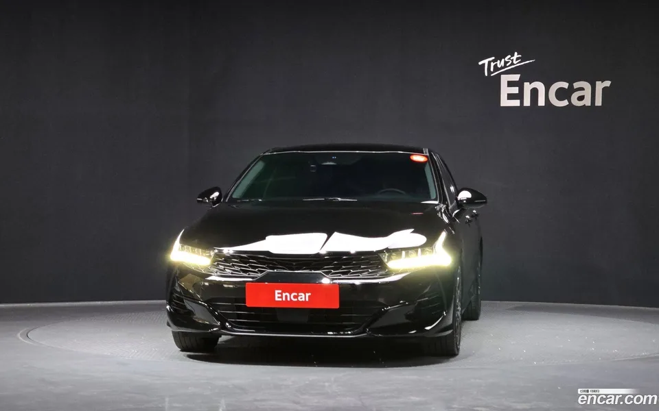 Kia K5 2.0 2023 — миниатюра 3