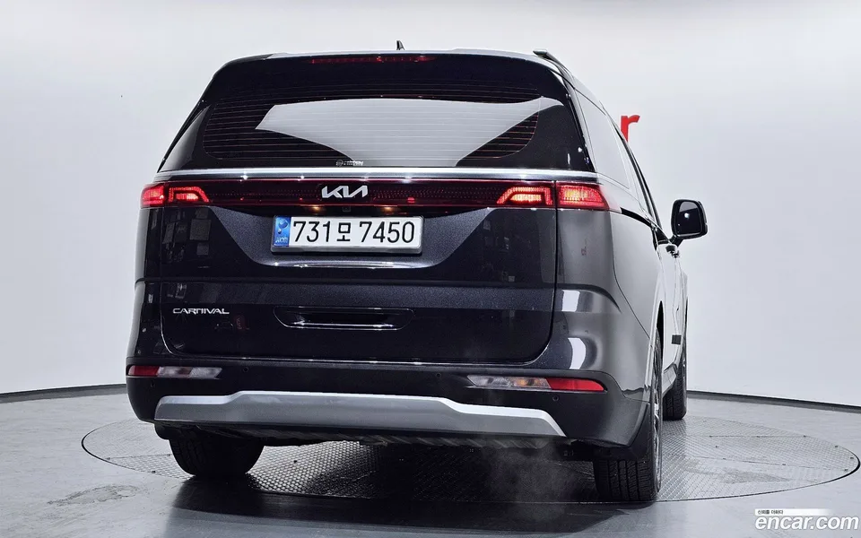 Kia Carnival 11 2022 — миниатюра 4