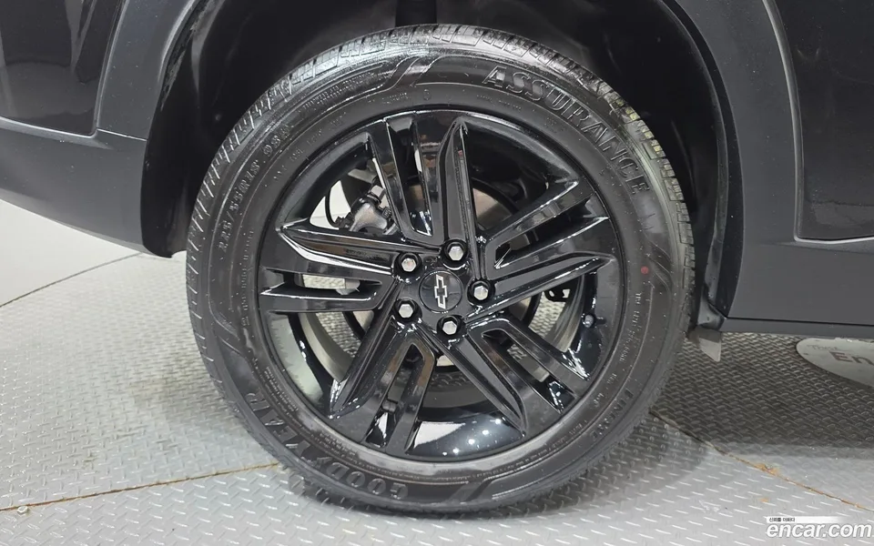Chevrolet Trax Crossover 1.2 ACTIV 2023 — миниатюра 2