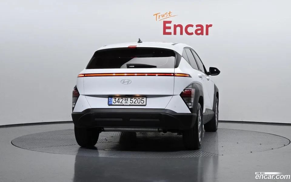 Hyundai Kona 1.6 2WD 2024 — миниатюра 4