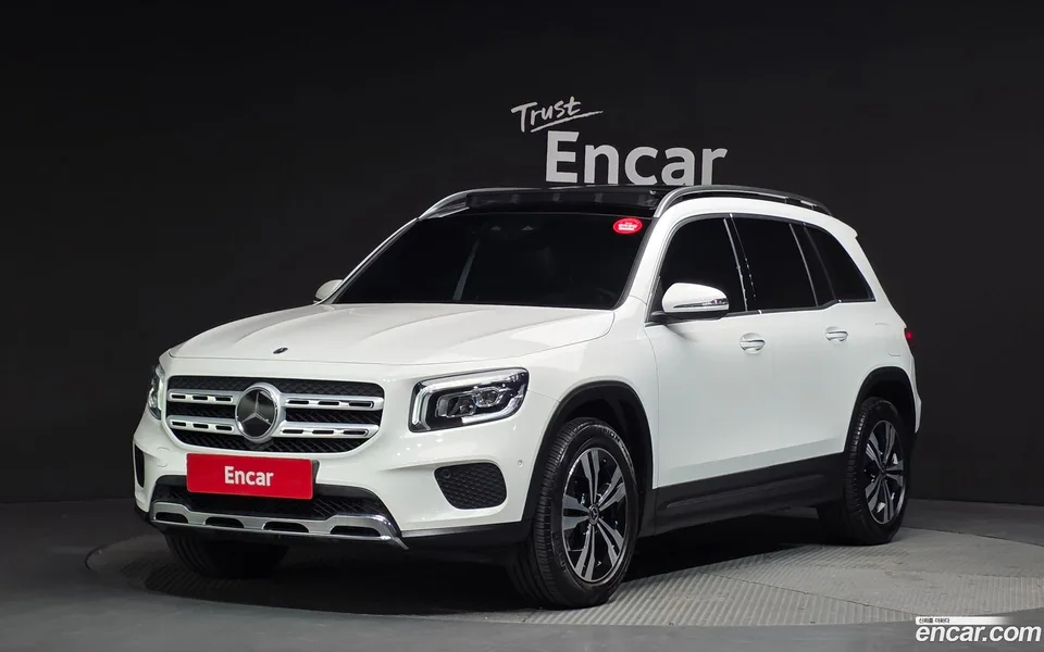 Mercedes-Benz GLB-Class GLB200 d 2022 — photo 1, buy with delivery to Moscow