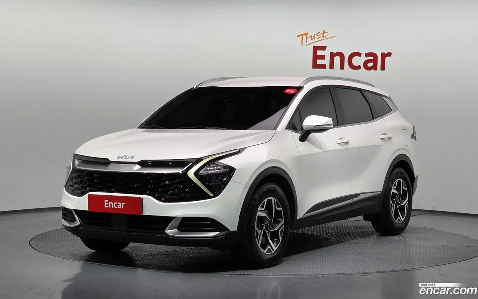 Kia Sportage 1.6 2WD 2022 — фото 1, купить с доставкой в Москву