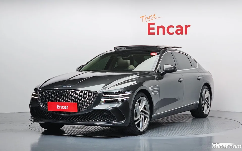 Genesis G80 2.5 2WD 2024 — фото 1, купить с доставкой в Москву