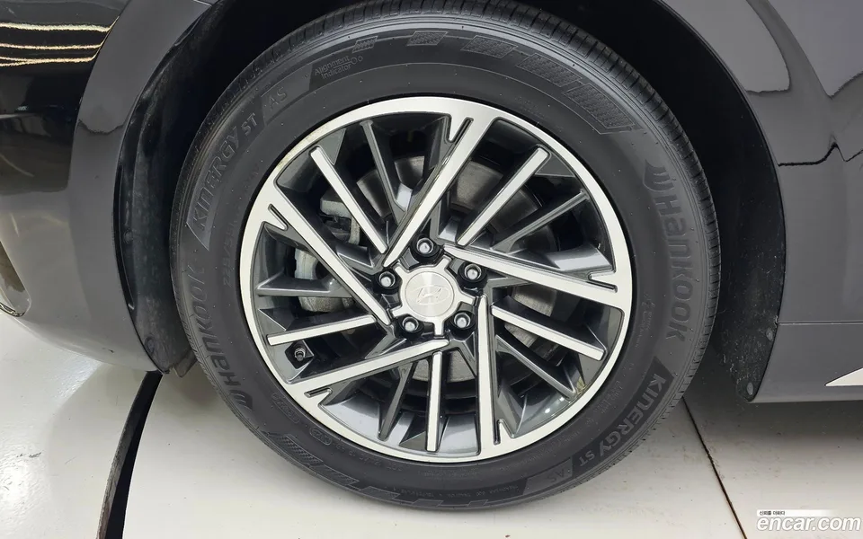Hyundai Grandeur IG 2.5 2022 — миниатюра 2