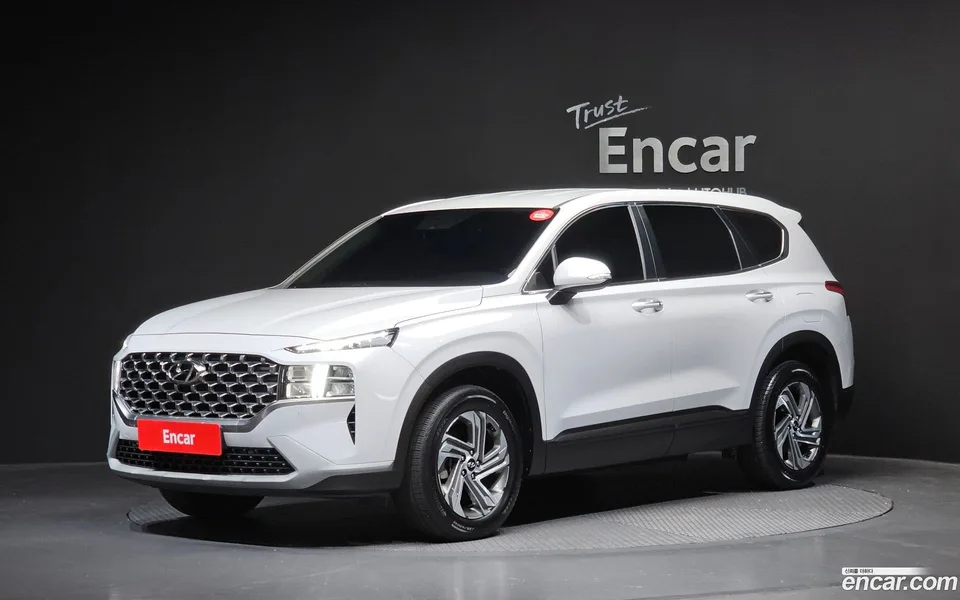 Hyundai SantaFe 2.2 2WD 2022 — фото 1, купить с доставкой в Москву