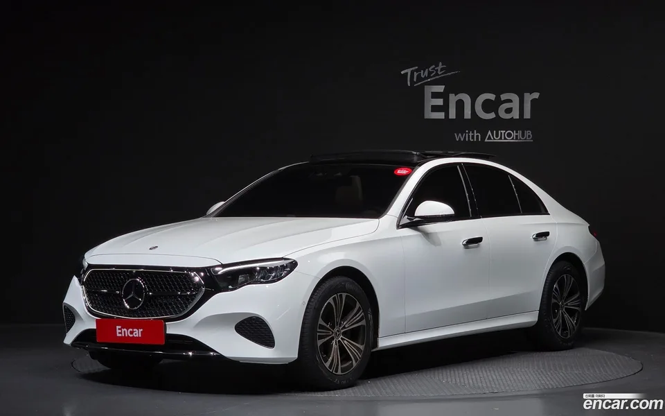 Mercedes-Benz E-Class E200 2025 — фото 1, купить с доставкой в Москву