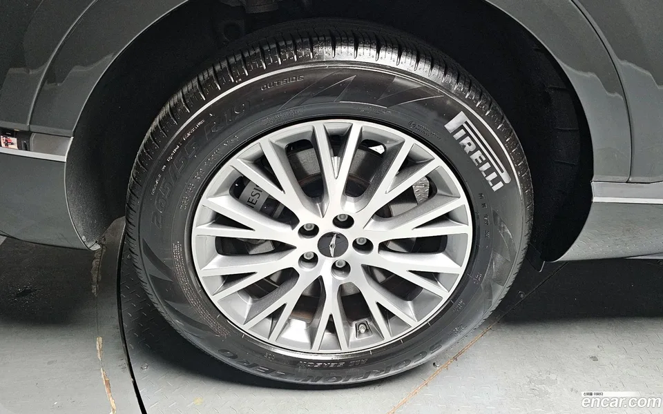 Genesis GV80 2.5T 2WD 2023 — миниатюра 2
