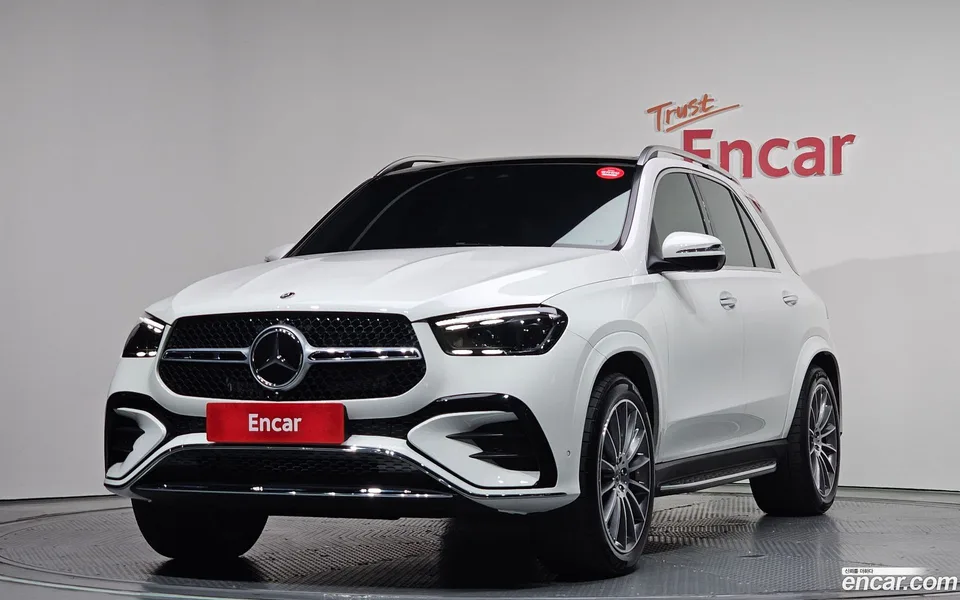 Mercedes-Benz GLE-Class GLE450 4MATIC 2025 — фото 1, купить с доставкой в Москву