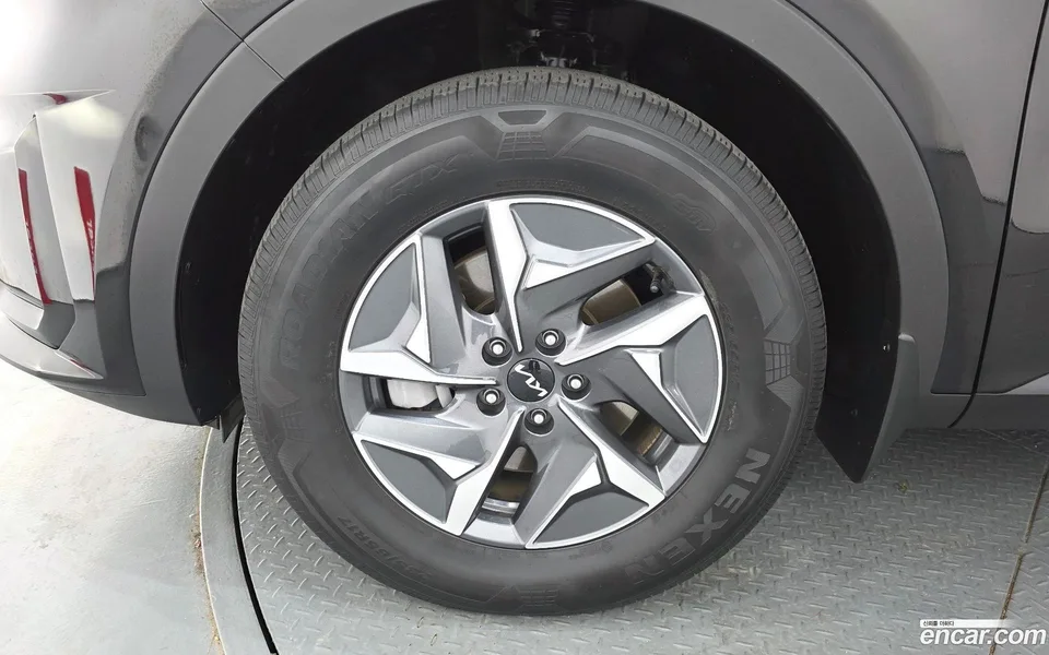 Kia Sorento HEV 1.6 2WD 2022 — миниатюра 5