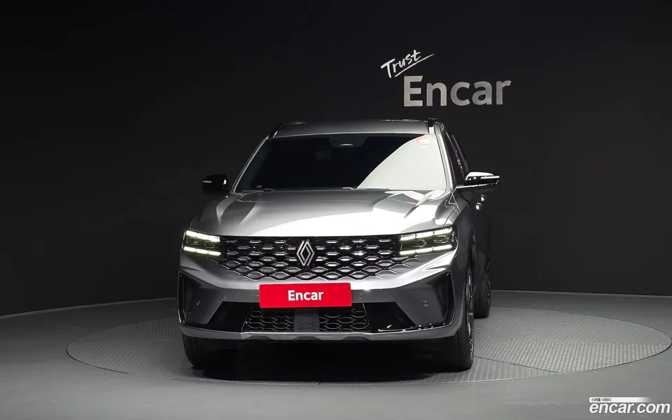 Renault Samsung Grand Koleos 1.5 E-TECH 2WD 2025 — миниатюра 3