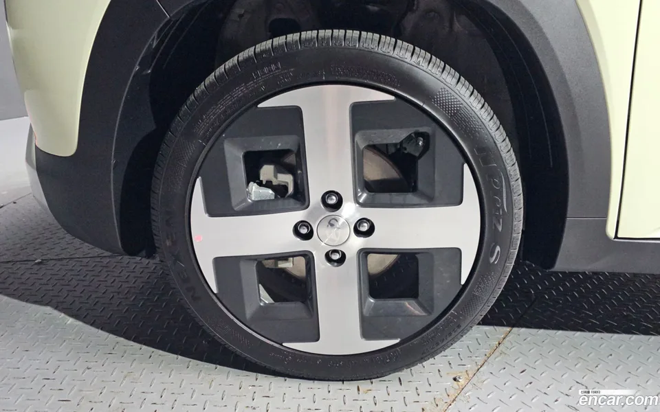 Hyundai Casper Electric 2025 — миниатюра 2