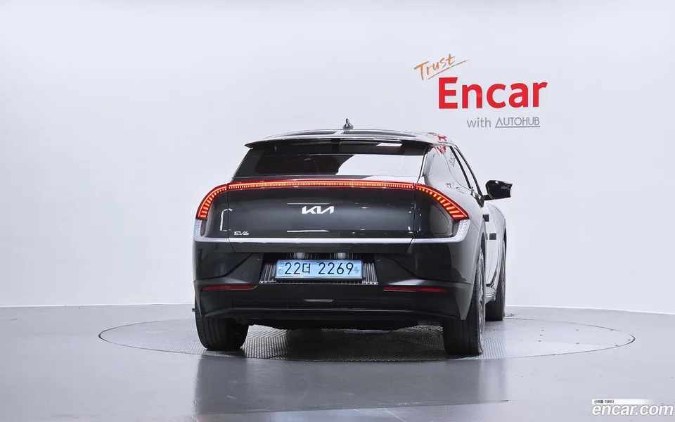 Kia EV6 2022 — миниатюра 4