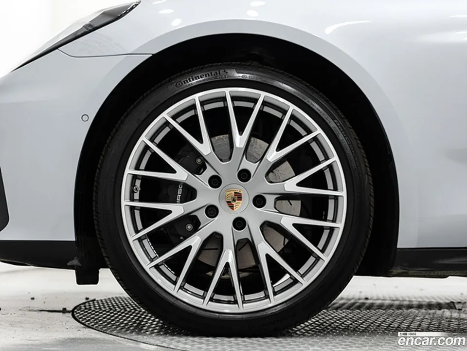 Porsche Panamera (976) 2.9 AWD 2025 — миниатюра 2