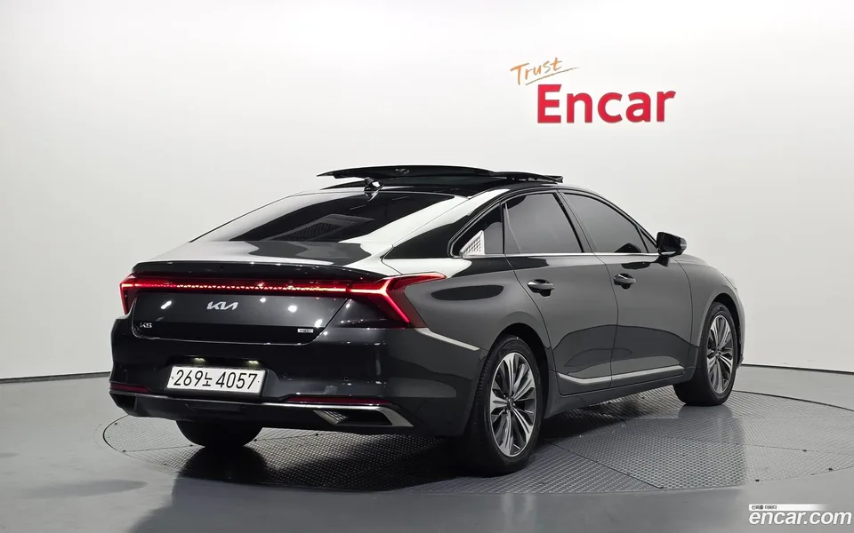Kia K8 Hybrid 2022 — миниатюра 2