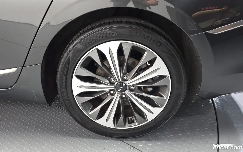 Kia K8 Hybrid 2022 — миниатюра 5