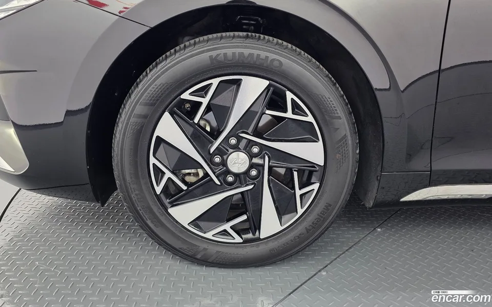 Hyundai Grandeur IG Hybrid 2022 — миниатюра 2