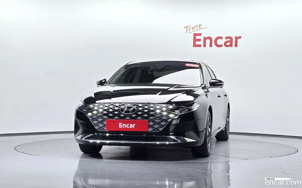 Hyundai Grandeur IG Hybrid 2022 — миниатюра 3