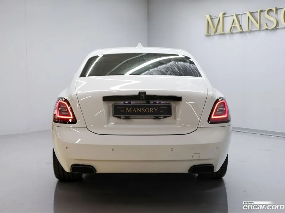 Rolls-Royce Ghost 6.7 V12 2022 — миниатюра 4