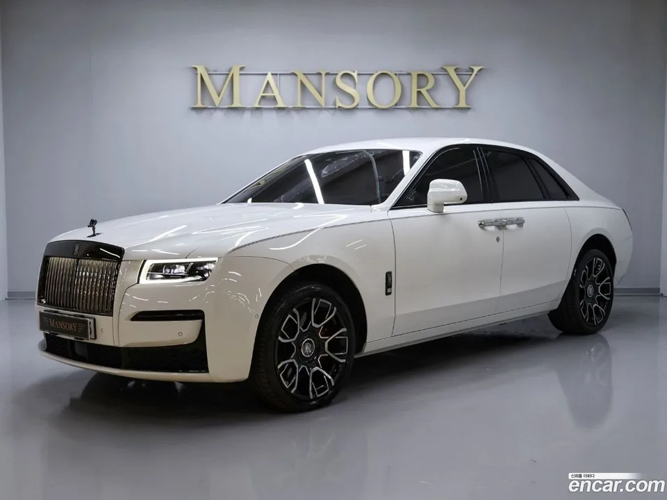Rolls-Royce Ghost 6.7 V12 2022 — фото 1, купить с доставкой в Москву