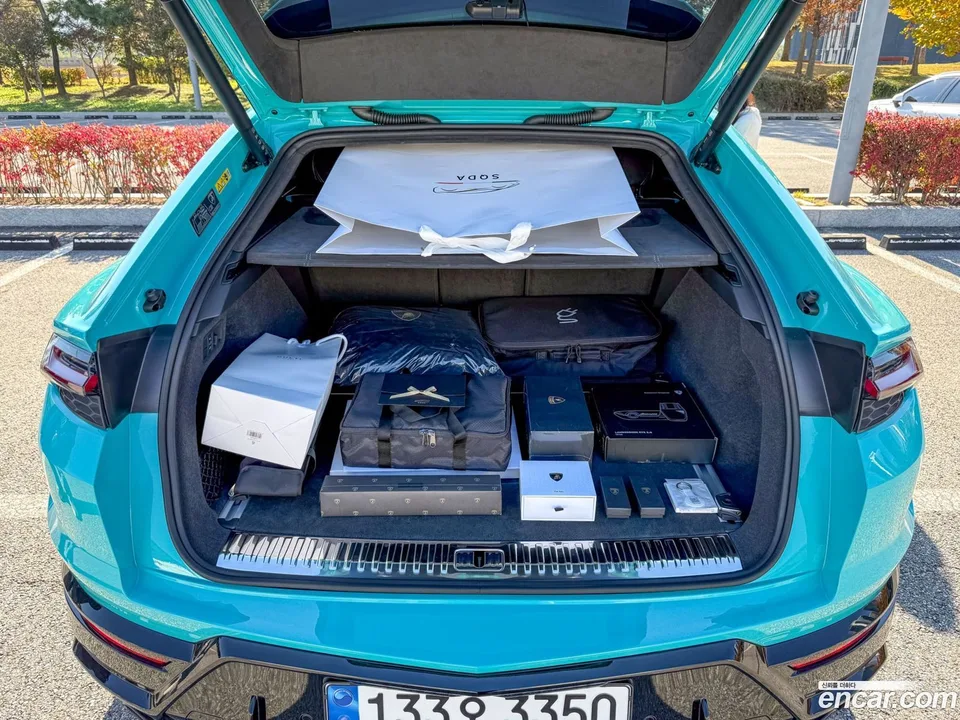Lamborghini Urus 4.0 V8 SE 2025 — миниатюра 5