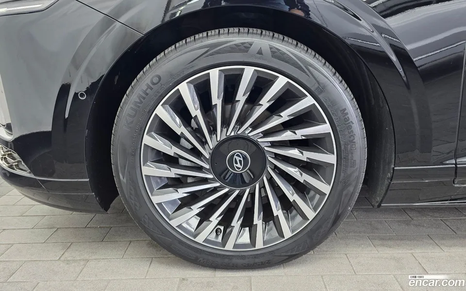 Hyundai Grandeur Hybrid 2023 — миниатюра 5