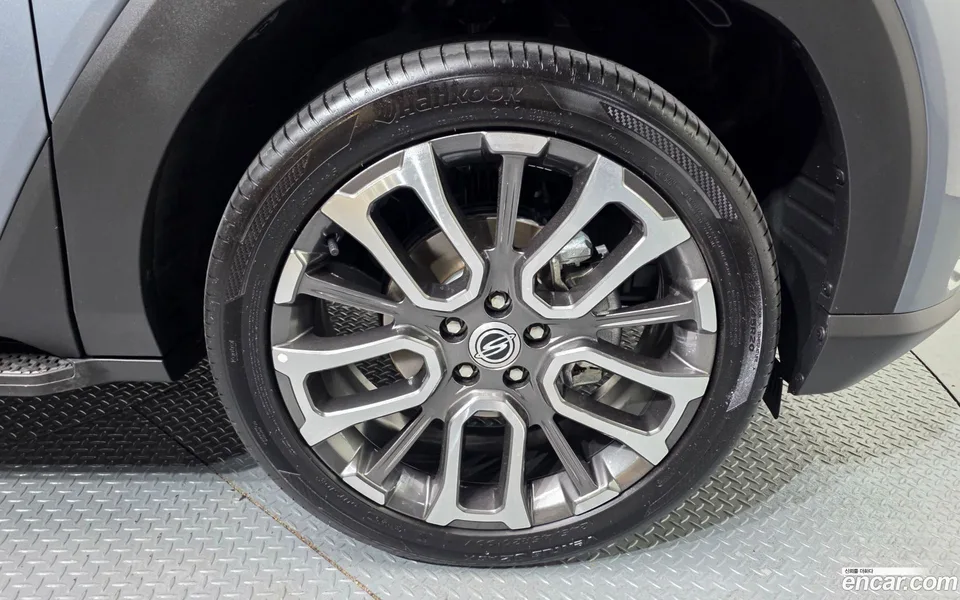 KG Mobility Torres 1.5 2WD 2023 — миниатюра 5
