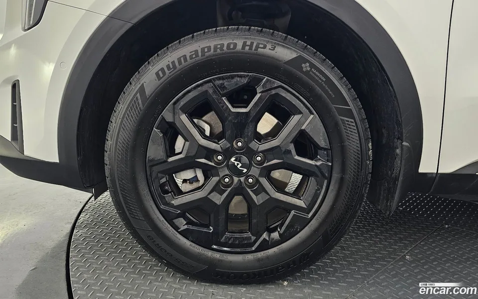 Kia Sorento HEV 1.6 2WD 2023 — миниатюра 5