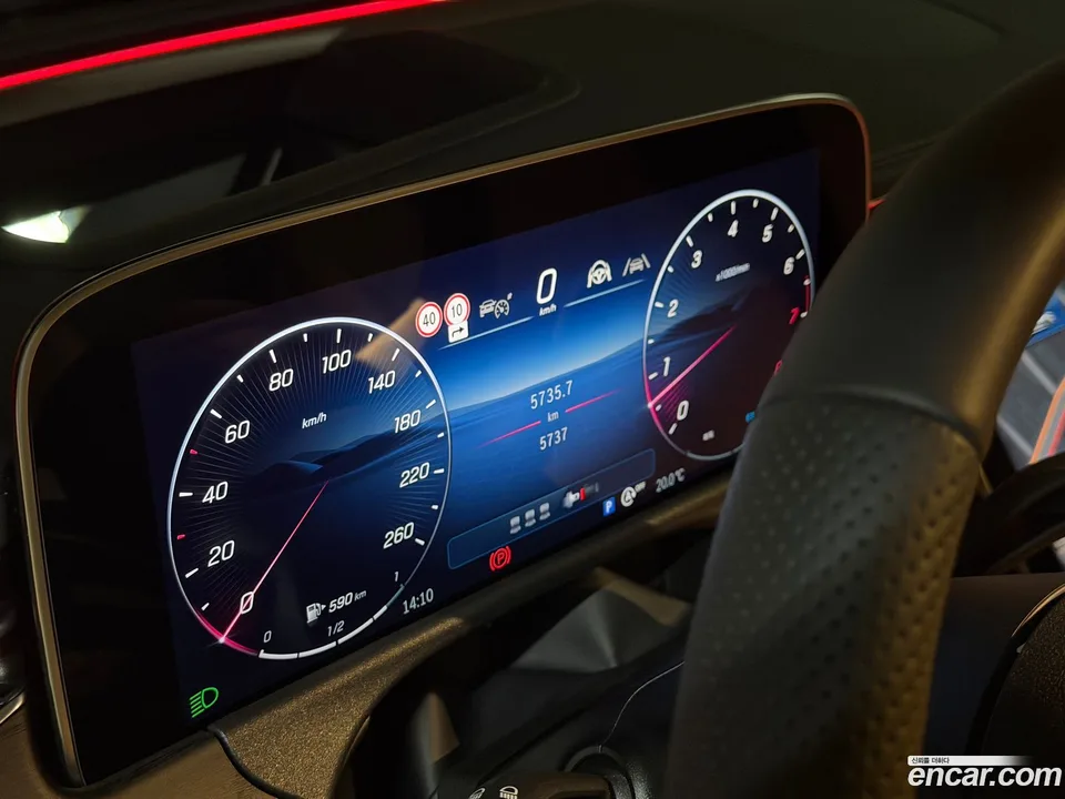Mercedes-Benz E-Class E200 AMG Line 2025 — фото 1, купить с доставкой в Москву