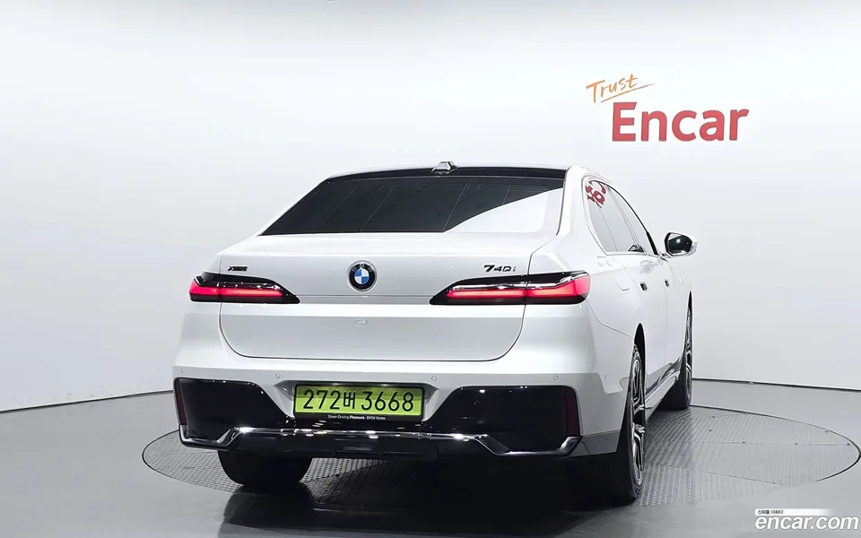 BMW 7 Series 740i xDrive M 2025 — миниатюра 4