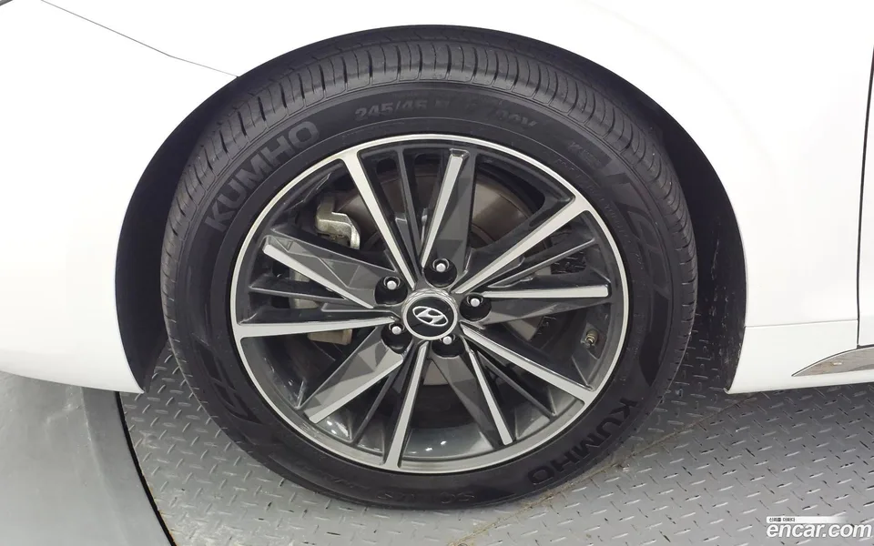 Hyundai Grandeur IG 2.5 2022 — миниатюра 2
