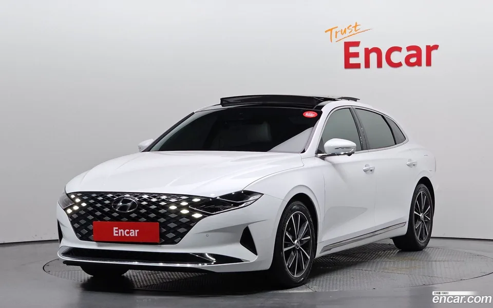 Hyundai Grandeur IG 2.5 2022 — фото 1, купить с доставкой в Москву
