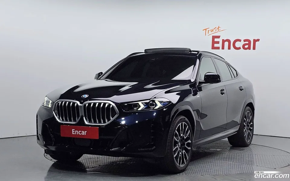 BMW X6 xDrive40i M 2024 — фото 1, купить с доставкой в Москву