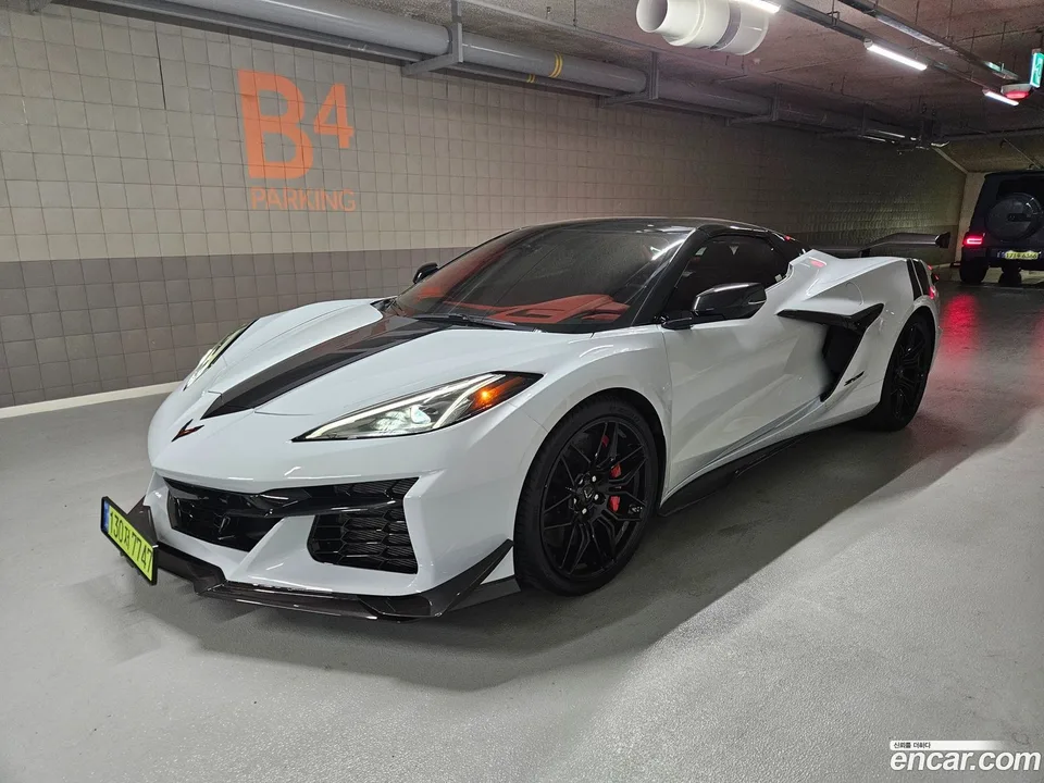 Chevrolet Corvette 6.2 2023 — миниатюра 5