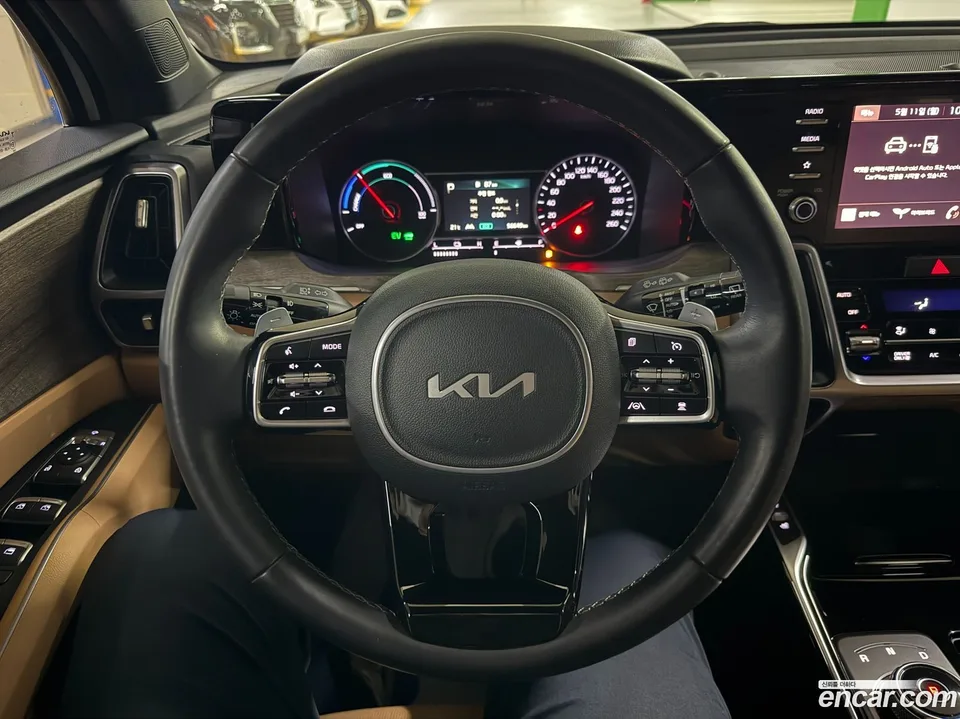Kia Sorento HEV 1.6 2WD 2022 — миниатюра 2