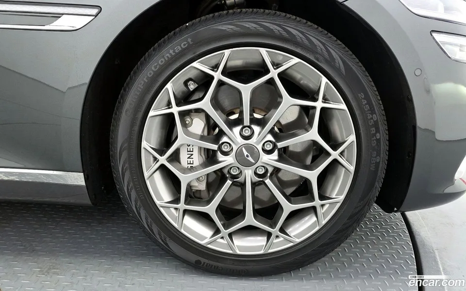 Genesis G80 2.5 AWD 2023 — миниатюра 5