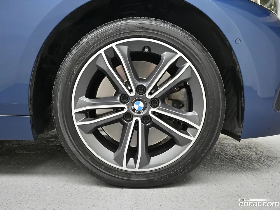 BMW 1 Series 120i 2023 — миниатюра 5