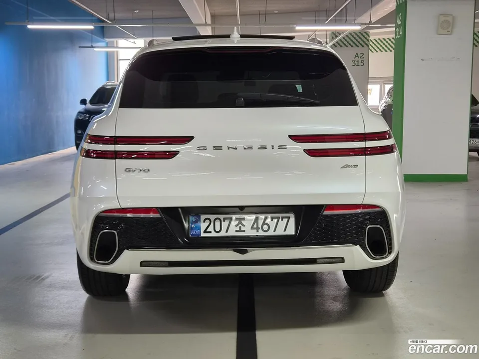 Genesis GV70 2.5T AWD 2023 — миниатюра 4