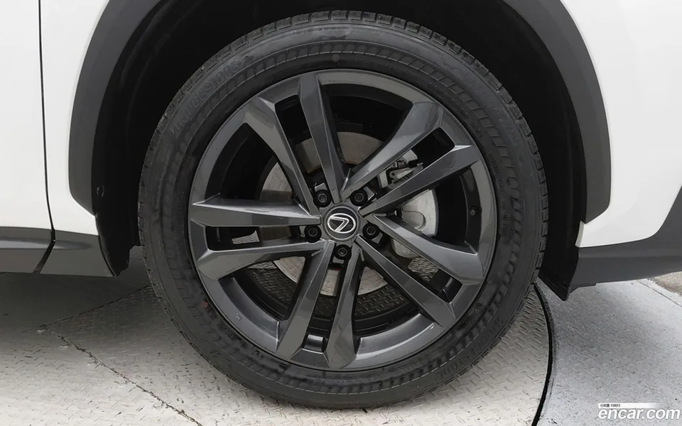Lexus NX 350h 2024 — миниатюра 5