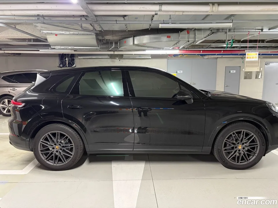 Porsche Cayenne 3.0 2024 — миниатюра 5
