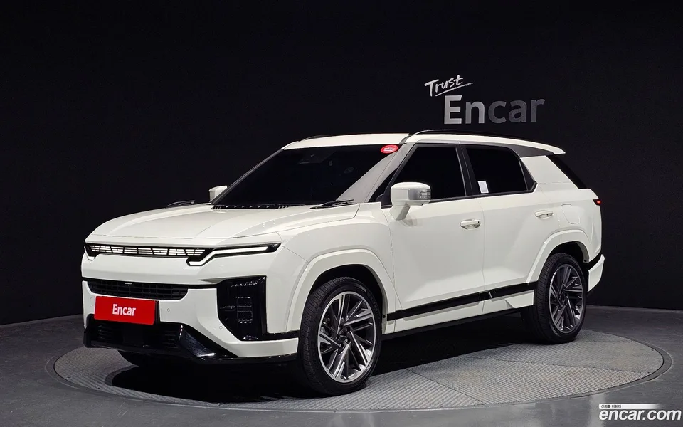 KG Mobility Actyon 1.5 2WD 2025 — фото 1, купить с доставкой в Москву