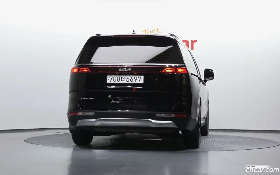 Kia Carnival 11 2023 — миниатюра 4
