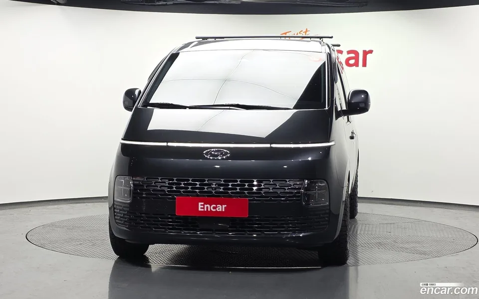 Hyundai Staria L3.5 3 2022 — миниатюра 3