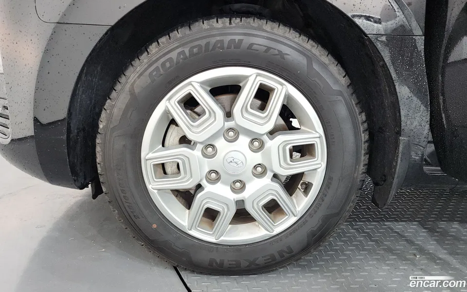 Hyundai Staria 11 2023 — миниатюра 5