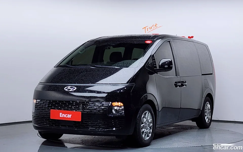 Hyundai Staria 2023