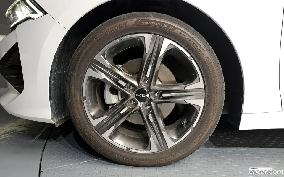 Kia K5 2.0 2023 — миниатюра 2