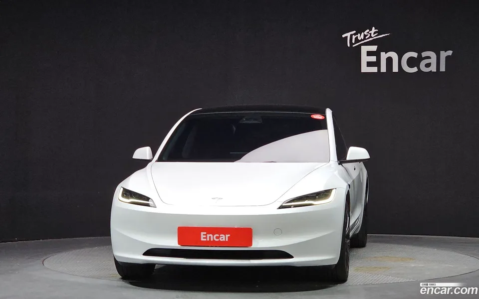 Tesla Model 3 RWD 2024 — миниатюра 3