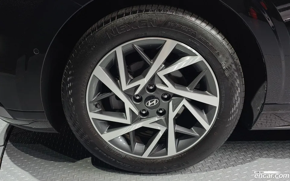 Hyundai Grandeur Hybrid 2024 — миниатюра 5