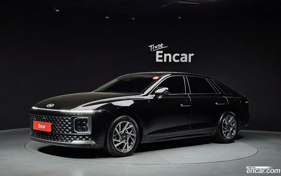 Hyundai Grandeur Hybrid 2024 — фото 1, купить с доставкой в Москву